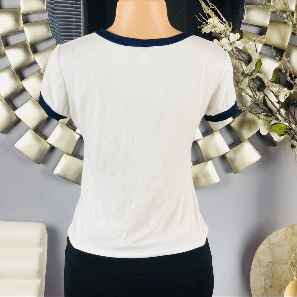 💙 Beautiful Heart Crop Top Tee 💙 - Picture 5 of 6